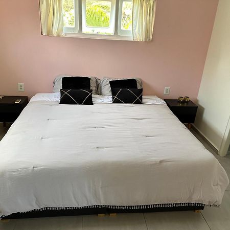 Windmill Apartments Curacao 빌렘스타트 외부 사진