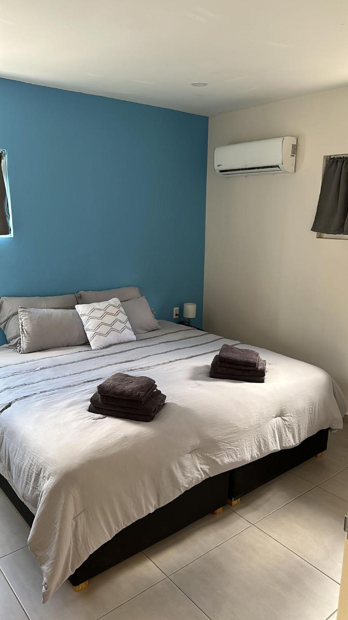 Windmill Apartments Curacao 빌렘스타트 외부 사진